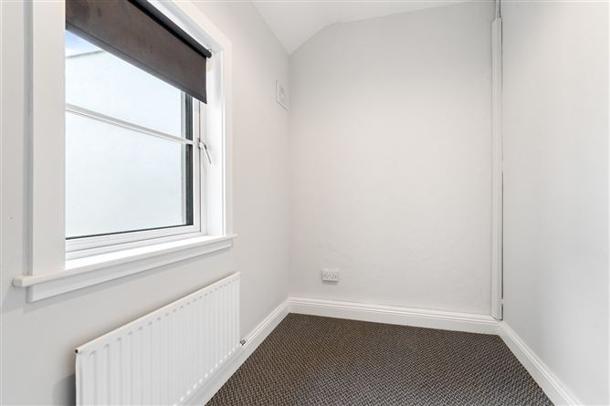 15 Newtown Cottages, Malahide Road, Dublin