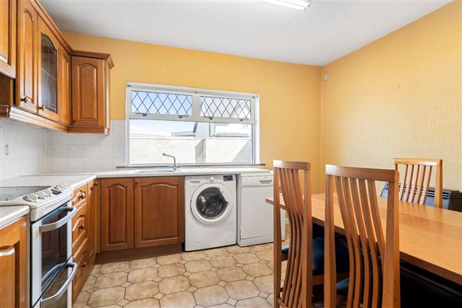 15 Newtown Cottages, Malahide Road, Dublin