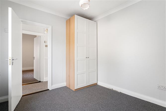 15 Newtown Cottages, Malahide Road, Dublin