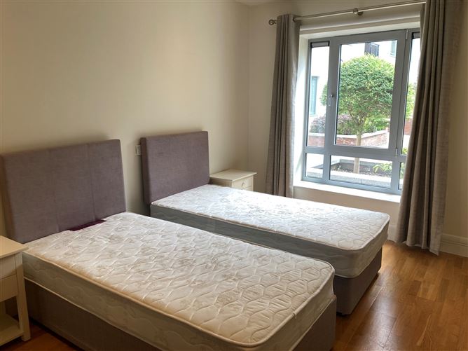 No. 2 The Courtyard, Adelaide Square , South City Centre - D8, Dublin 8