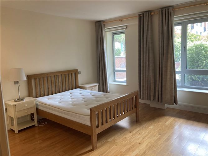 No. 2 The Courtyard, Adelaide Square , South City Centre - D8, Dublin 8