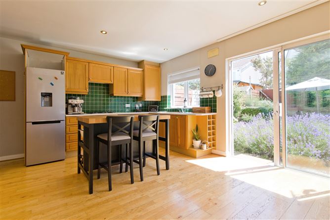30 Lansdowne Valley Park, Drimnagh, Dublin 12