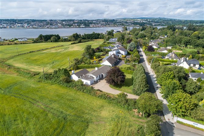 "Oakland", Crosstown, Wexford Town, Wexford