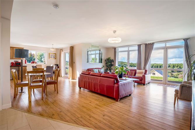 38 River Run, Lough Dooley, Belturbet, Co. Cavan