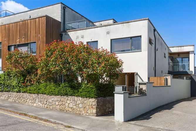 11 Glebe Hall, Kill Avenue, Dun Laoghaire, Co. Dublin