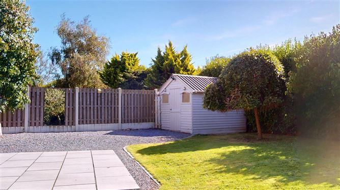 20 Seaview Court, Kilmuckridge, Wexford