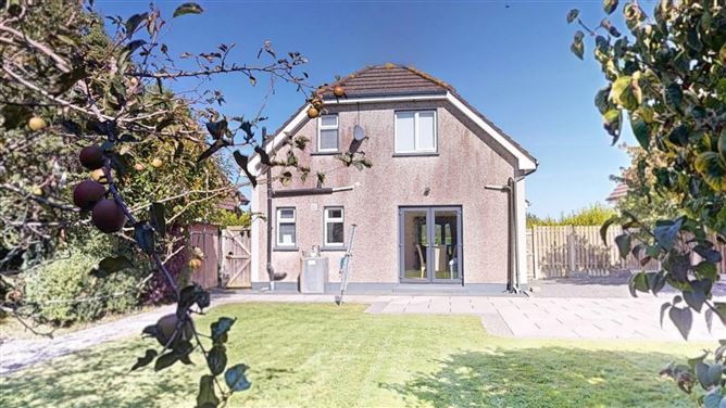 20 Seaview Court, Kilmuckridge, Wexford