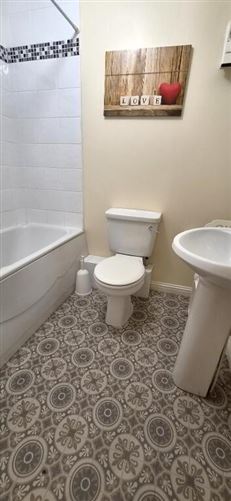 Photo 27 of 37 — Apartment 13 Inver Geal, Cortober, Carrick-On-Shannon, Roscommon