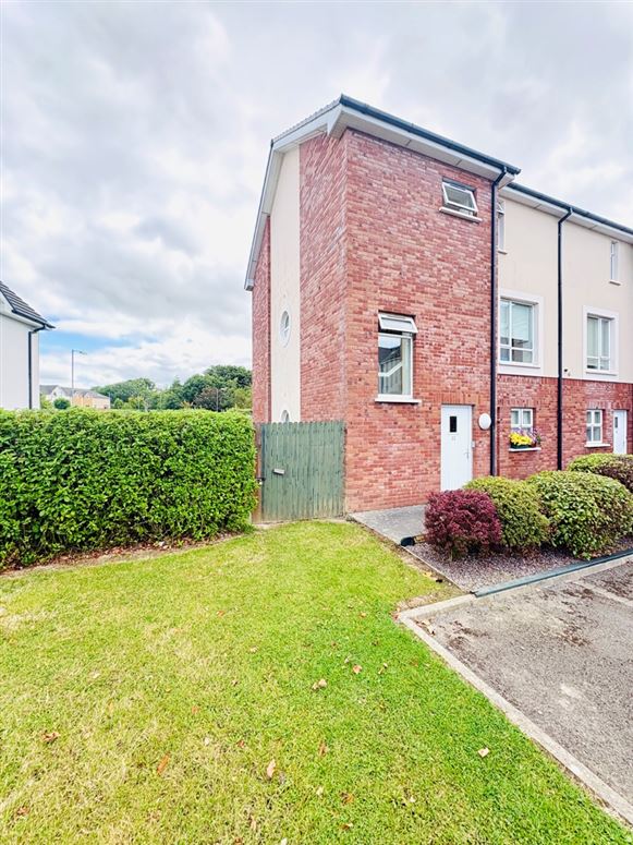 22 River Ville House, Oakview Village, Tralee, Co. Kerry