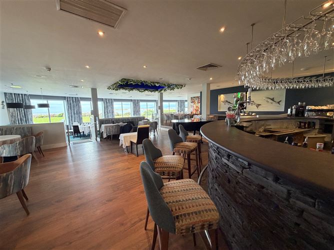 Photo 12 of 37 — Ref 1241 - Jacks Coastguard Restaurant, Cromane Lower, Killorglin, Kerry