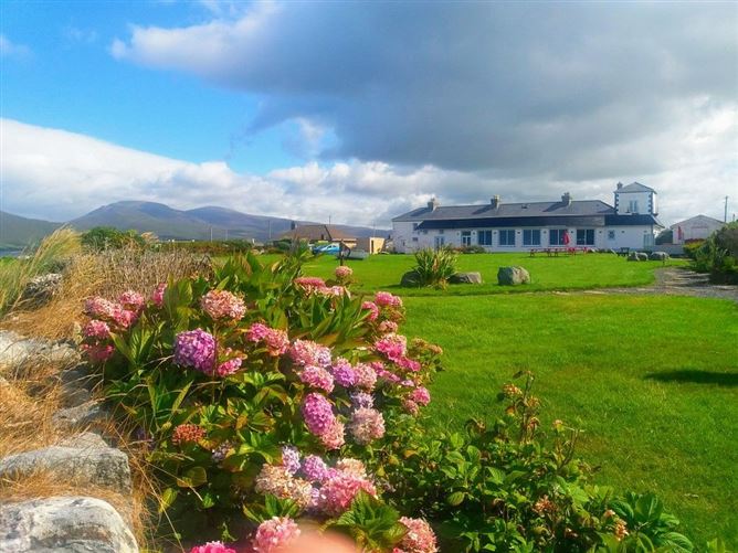 Photo 25 of 37 — Ref 1241 - Jacks Coastguard Restaurant, Cromane Lower, Killorglin, Kerry