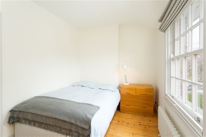 9 Devitt Villas, Glasthule, County Dublin