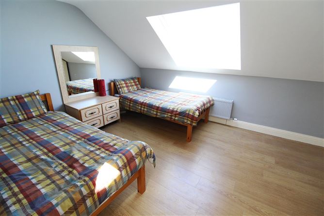 1 Dun Alainn, Grattan St, Kilkee