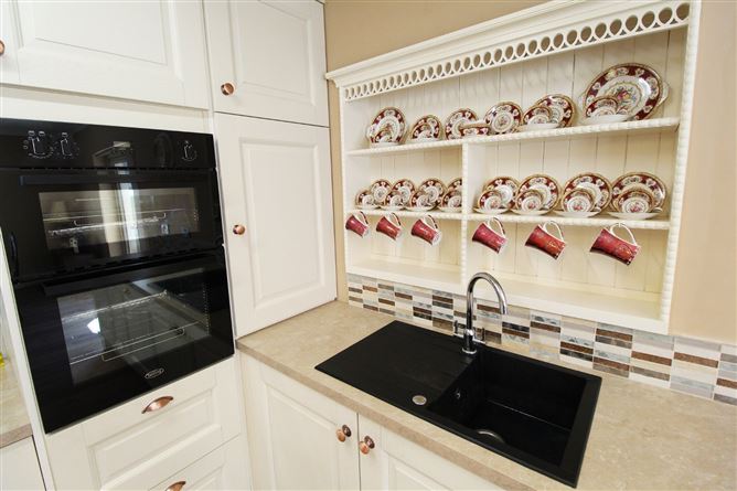 1 Dun Alainn, Grattan St, Kilkee