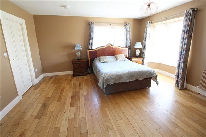 1 Dun Alainn, Grattan St, Kilkee