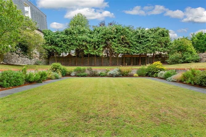 2 Berkeley House, 23 - 25 Pembroke Road, Ballsbridge, Dublin 4