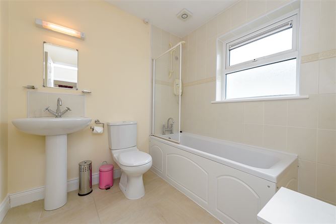 34 Tubberclaire Meadows, Navan, Meath