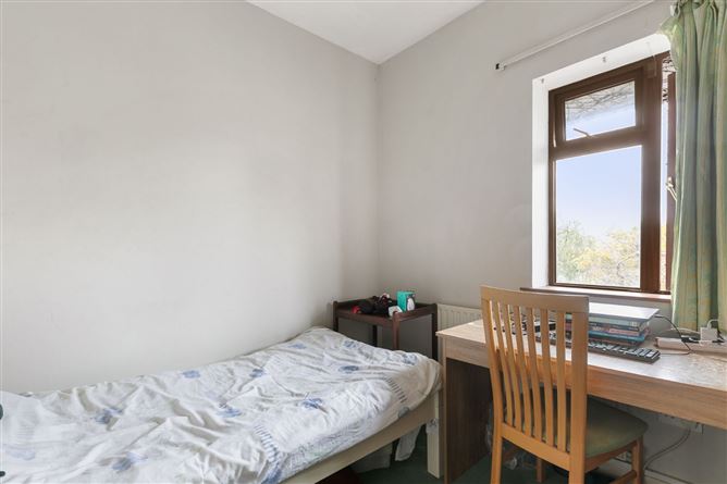 13 Booterstown Park, Booterstown, Blackrock, Co. Dublin