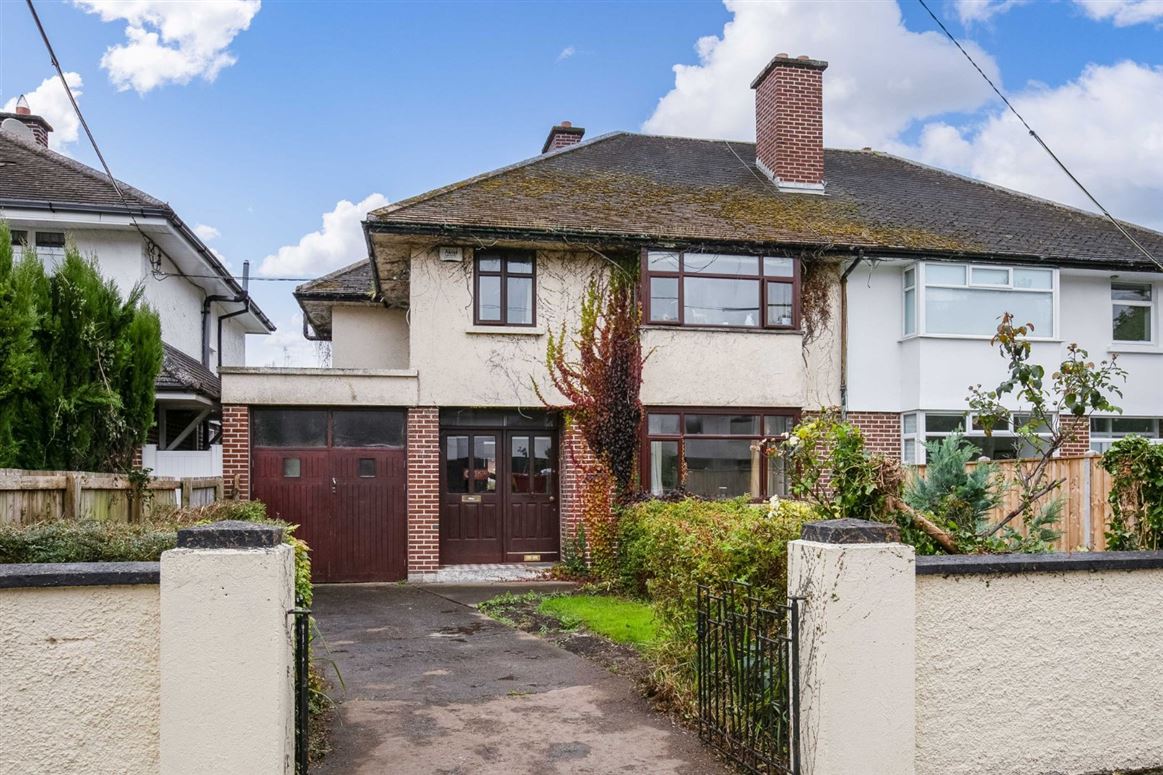 13 Booterstown Park, Booterstown, Blackrock, Co. Dublin