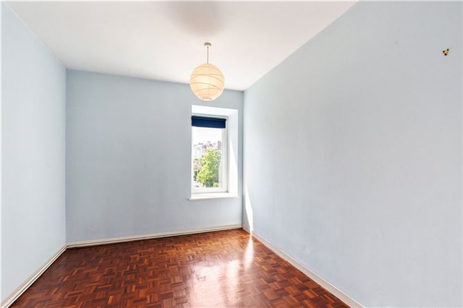 7 Osborne Court, Seapoint Avenue, Monkstown, Co. Dublin