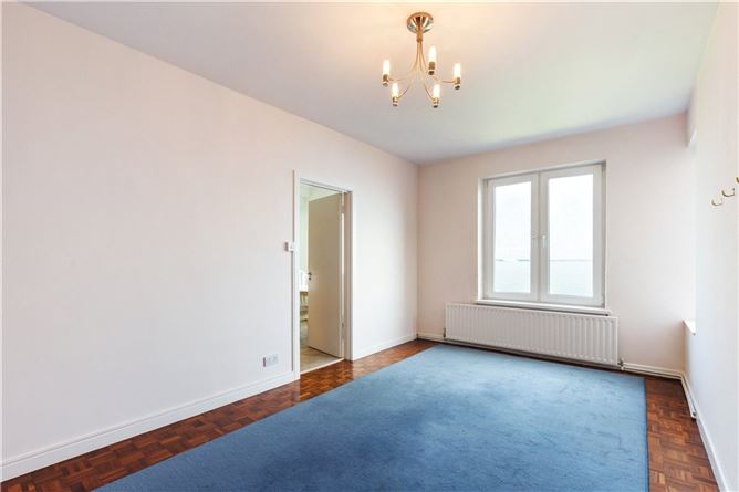 7 Osborne Court, Seapoint Avenue, Monkstown, Co. Dublin