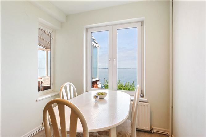 7 Osborne Court, Seapoint Avenue, Monkstown, Co. Dublin