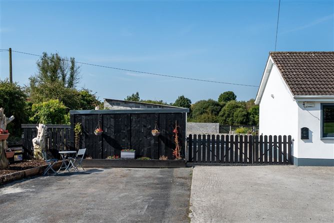 Knock, Daingean, Co. Offaly