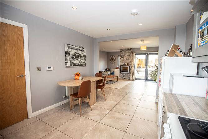 56 Baile na Laochra, Poppintree, Dublin 11