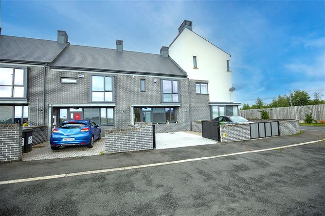 56 Baile na Laochra, Poppintree, Dublin 11