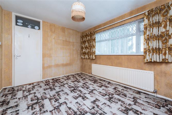 https://photos-a.propertyimages.ie/media/2/0/0/4943002/2862c061-752e-4ced-afbf-0c00ed3151be_l.jpg