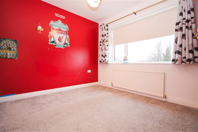 180 Woodlawn Park Grove, Firhouse, Dublin 24