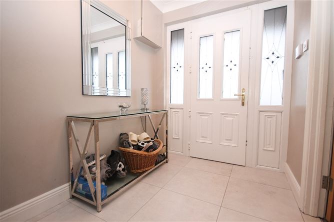 180 Woodlawn Park Grove, Firhouse, Dublin 24