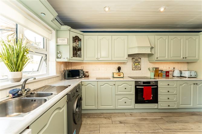 Photo 5 of 18 — 6 Saint Brigid's Terrace, Oulster Lane, Drogheda, Co. Louth
