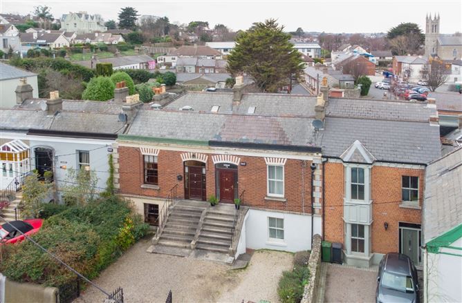 Lahinch, 14 Railway Road, Dalkey, Co. Dublin