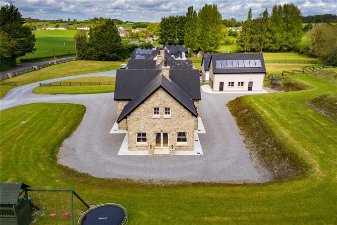 Ardnurcher Glebe, Horseleap, Co. Westmeath