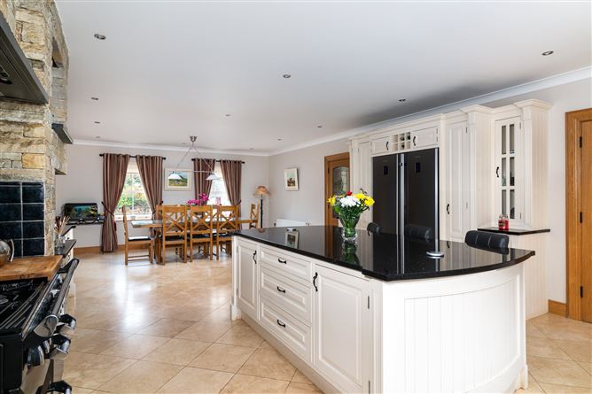 Ardnurcher Glebe, Horseleap, Co. Westmeath