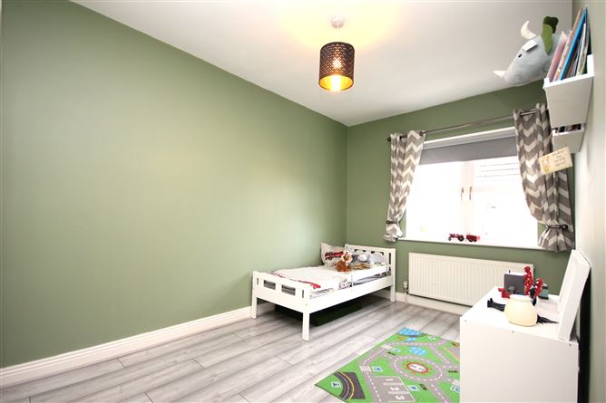 30 Heathfields, Dublin Rd, Portlaoise, Laois