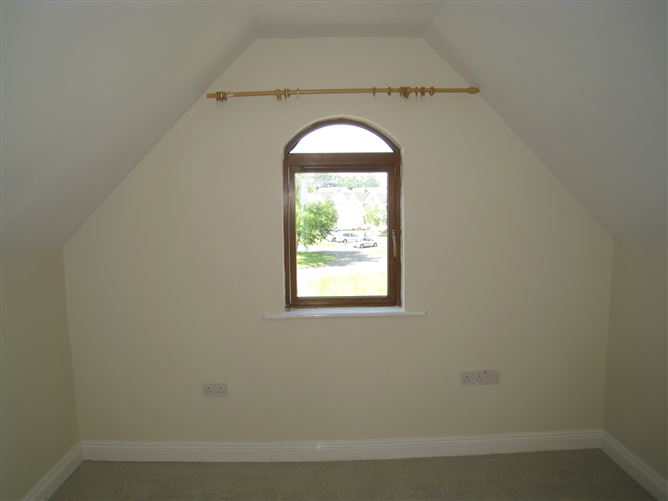 65 Mostrim Oaks, Edgeworthstown, Longford