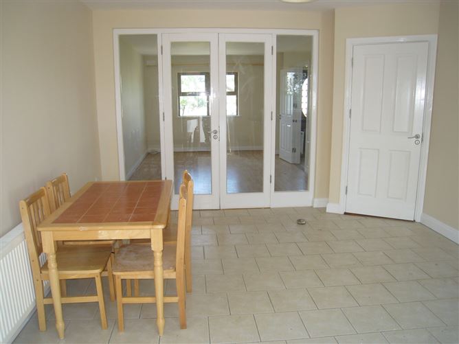 65 Mostrim Oaks, Edgeworthstown, Longford