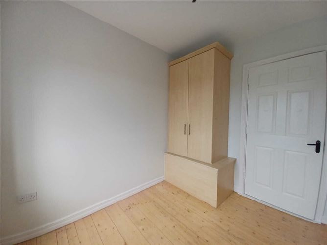 176 Cois Na Habhainn, Tuam, Co. Galway