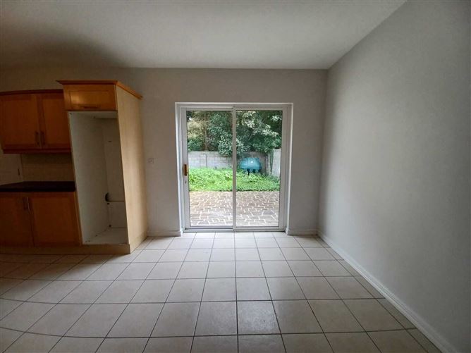 176 Cois Na Habhainn, Tuam, Co. Galway