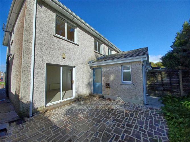 176 Cois Na Habhainn, Tuam, Co. Galway