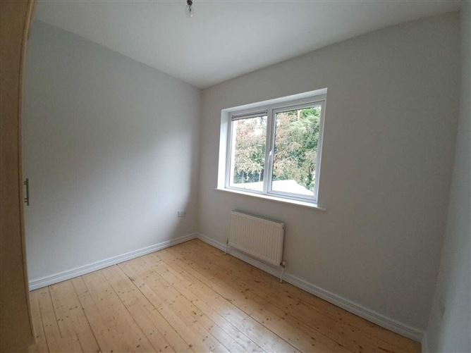 176 Cois Na Habhainn, Tuam, Co. Galway