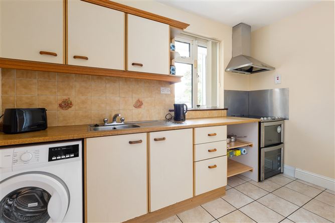 65 Park Crescent House, Blackhorse Ave, Dublin 7