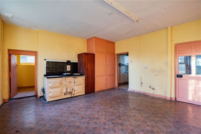 Parochial House, Killina, Rahan, Tullamore, Offaly