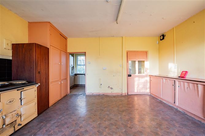 Parochial House, Killina, Rahan, Tullamore, Offaly