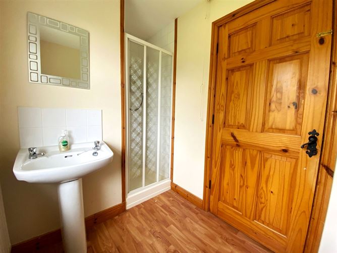 No 11 Dromore Park, Killygordon, Co. Donegal