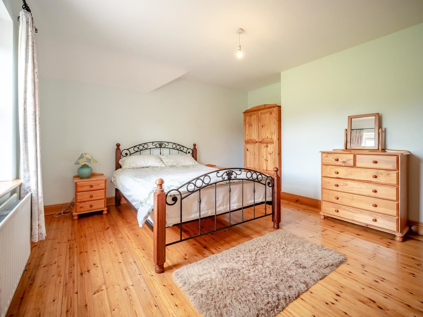 Photo 1 of 12 — 4 Bed in Aghabullogue,Aghabullogue,  Cork