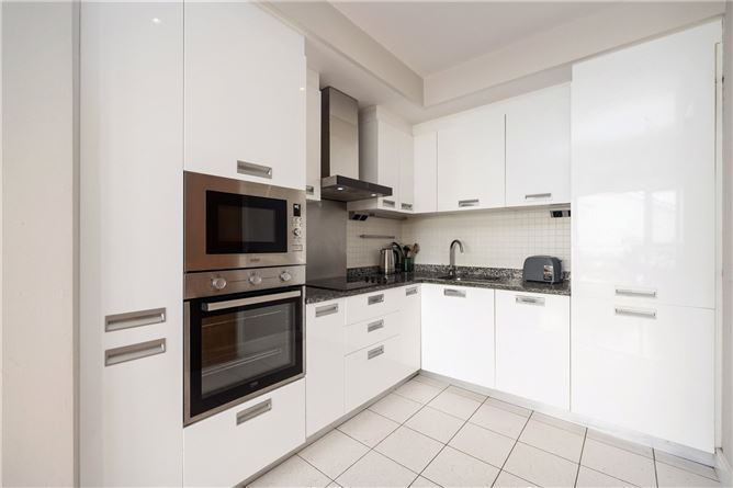 10 Mimosa Hall, Levmoss Park, The Gallops, Dublin 18
