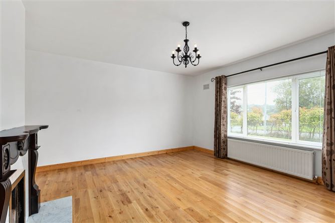 6 Beechwood Park, Tinahely, County Wicklow